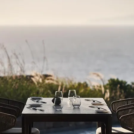 Hotel Canaves Epitome - Small Luxury Of The World